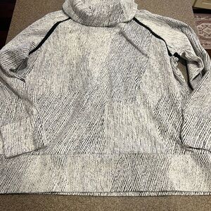 Women’s textured cowl neck Sweatshirt